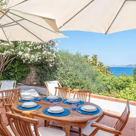 Scorpion House Villa Palau